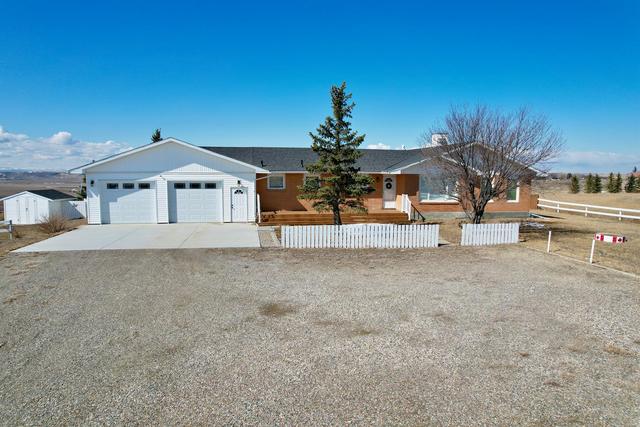 95026 - River Ridge Road, House detached with 4 bedrooms, 3 bathrooms and 4 parking in Lethbridge County AB | Image 1