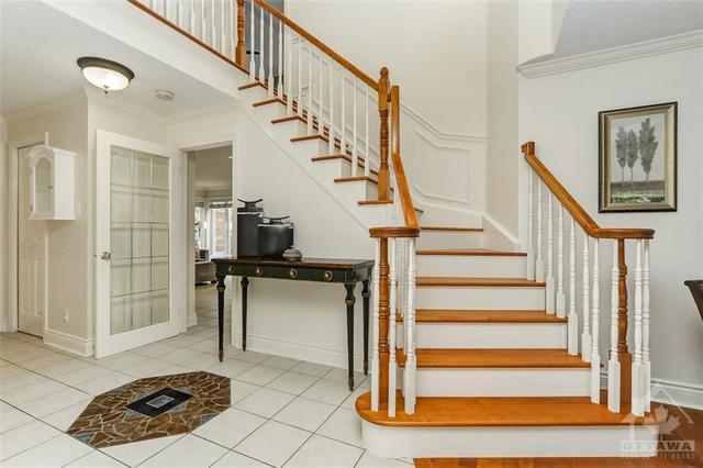 80 Hansen Avenue, House detached with 4 bedrooms, 4 bathrooms and 9 parking in Ottawa ON | Image 2