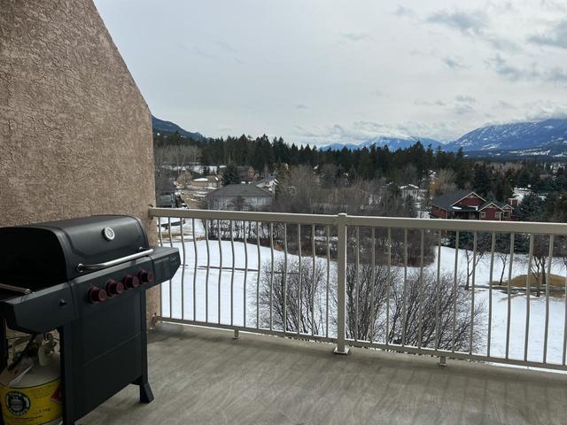 2015a - 5052 Riverview Road, Condo with 1 bedrooms, 1 bathrooms and null parking in East Kootenay F BC | Image 6