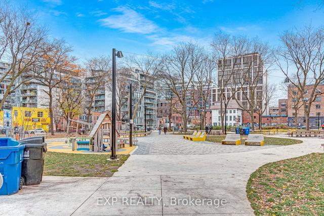 907 - 32 Camden St, Condo with 2 bedrooms, 2 bathrooms and 1 parking in Toronto ON | Image 30