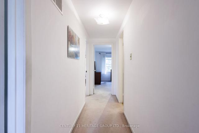 380 Simonston Blvd, Townhouse with 3 bedrooms, 3 bathrooms and 2 parking in Markham ON | Image 11