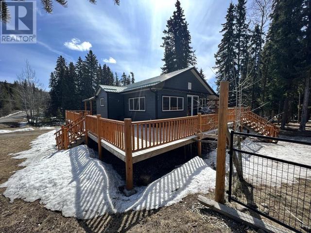 6400 Lambley Road, House detached with 4 bedrooms, 2 bathrooms and null parking in Cariboo L BC | Image 33