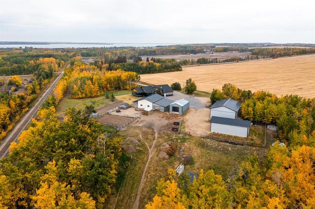 39041a Range Road 12, House detached with 4 bedrooms, 3 bathrooms and null parking in Red Deer County AB | Image 47
