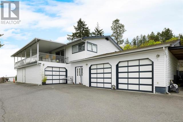 236 King Rd, House detached with 3 bedrooms, 2 bathrooms and 6 parking in Nanaimo BC | Image 2