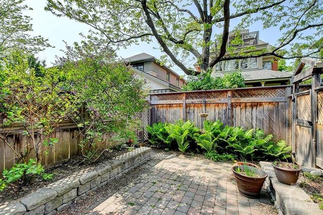 239 Second Avenue, Townhouse with 3 bedrooms, 3 bathrooms and 2 parking in Ottawa ON | Image 29