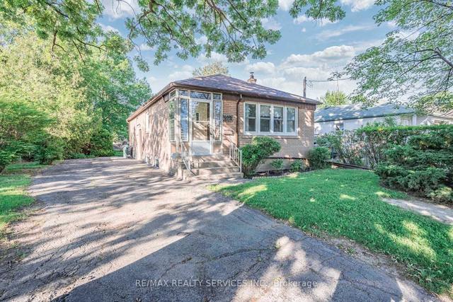 124 Mcmurchy Ave S, House detached with 3 bedrooms, 1 bathrooms and 5 parking in Brampton ON | Image 16
