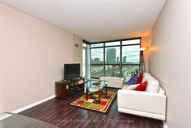1209 - 18 Yonge St, Condo with 1 bedrooms, 2 bathrooms and 1 parking in Toronto ON | Image 18