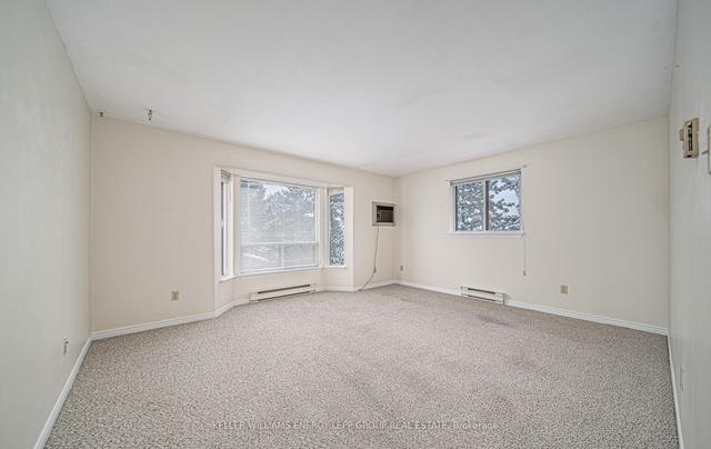 204 - 1429 Clearview Dr, Condo with 2 bedrooms, 2 bathrooms and 1 parking in Peterborough ON | Image 5