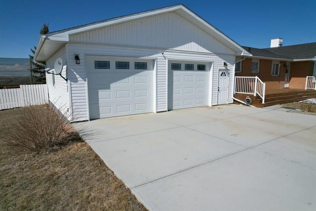 95026 - River Ridge Road, House detached with 4 bedrooms, 3 bathrooms and 4 parking in Lethbridge County AB | Image 6