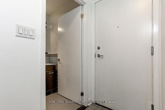 3701 - 295 Adelaide St W, Condo with 1 bedrooms, 1 bathrooms and 1 parking in Toronto ON | Image 35