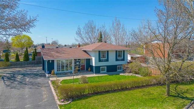 32 Dundonald St, House detached with 3 bedrooms, 2 bathrooms and 13 parking in St. Catharines ON | Image 12