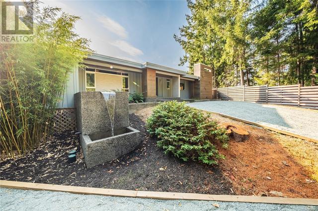 921 Pat Burns Ave, House detached with 4 bedrooms, 4 bathrooms and 4 parking in Nanaimo B BC | Image 71