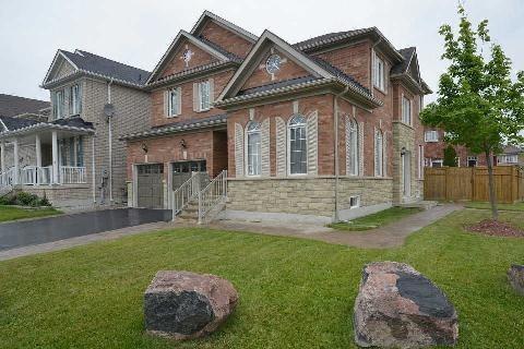 80 Purebrook Cres, House detached with 4 bedrooms, 3 bathrooms and 6 parking in Brampton ON | Image 2