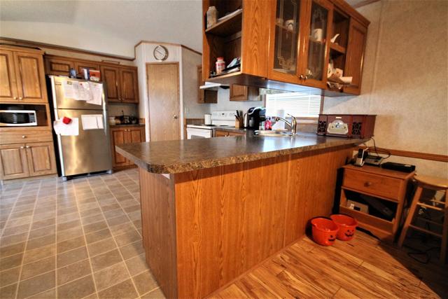 183 Grenoble Crescent, House detached with 3 bedrooms, 2 bathrooms and 3 parking in Wood Buffalo AB | Image 6