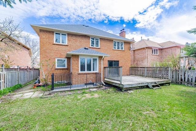 30 Holbrook Crt, House detached with 4 bedrooms, 4 bathrooms and 6 parking in Markham ON | Image 33
