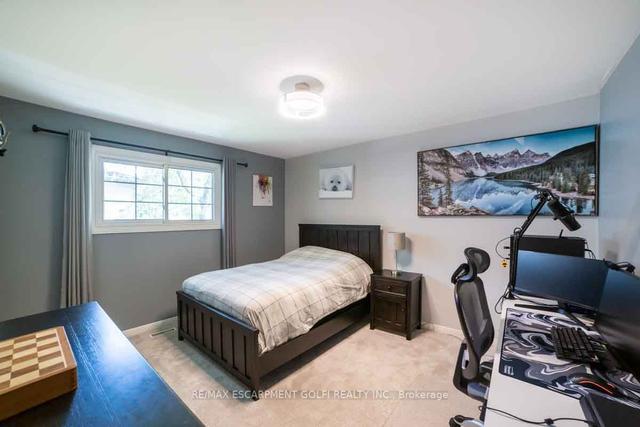 2167 Alconbury Cres, House detached with 4 bedrooms, 4 bathrooms and 4 parking in Burlington ON | Image 16