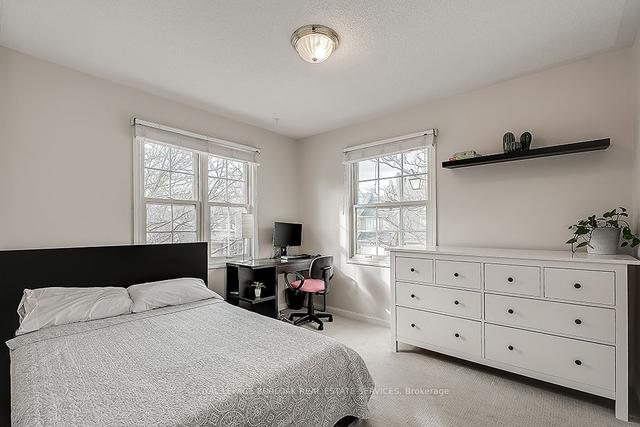 2215 Kenneth Cres, House detached with 3 bedrooms, 3 bathrooms and 3 parking in Burlington ON | Image 18