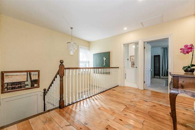 45 Stuart St, House detached with 6 bedrooms, 5 bathrooms and 8 parking in Guelph ON | Image 10