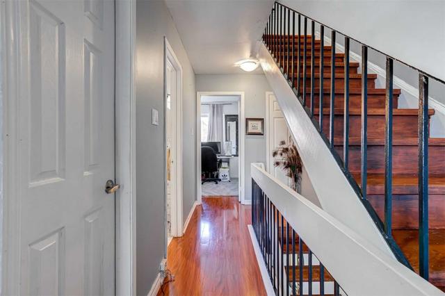 90 - 275 Manse Rd, Townhouse with 3 bedrooms, 2 bathrooms and 1 parking in Toronto ON | Image 7