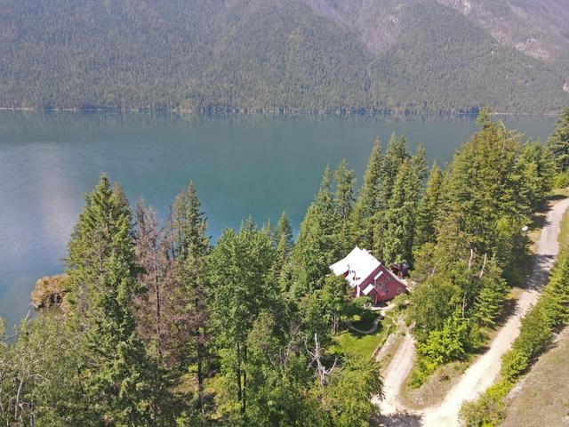 5315 Highway 6, House detached with 3 bedrooms, 2 bathrooms and null parking in Central Kootenay H BC | Image 2