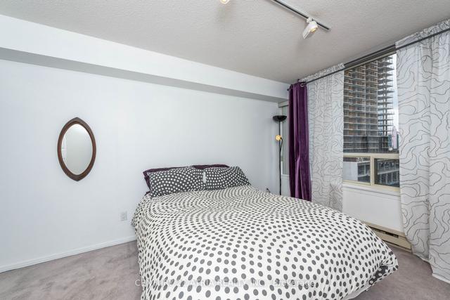 1103 - 30 Greenfield Ave, Condo with 2 bedrooms, 2 bathrooms and 1 parking in Toronto ON | Image 13