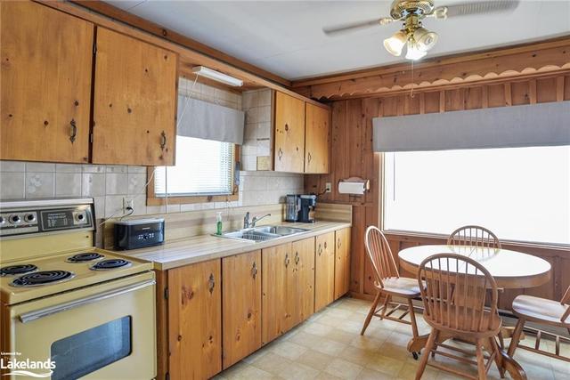 14177 Highway 12, House detached with 2 bedrooms, 1 bathrooms and null parking in Tay ON | Image 21