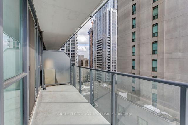 1909 - 770 Bay St, Condo with 1 bedrooms, 1 bathrooms and 0 parking in Toronto ON | Image 10