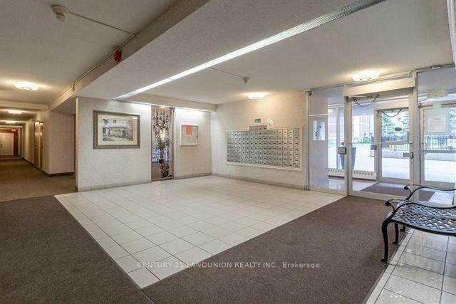 808 - 1964 Main St W, Condo with 3 bedrooms, 2 bathrooms and 1 parking in Hamilton ON | Image 11