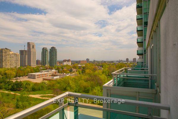 903 - 220 Burnhamthorpe Rd W, Condo with 1 bedrooms, 2 bathrooms and 1 parking in Mississauga ON | Image 8