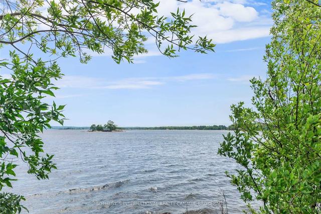 2 Island 20/Sawdust, House detached with 2 bedrooms, 1 bathrooms and 6 parking in Georgian Bay ON | Image 16