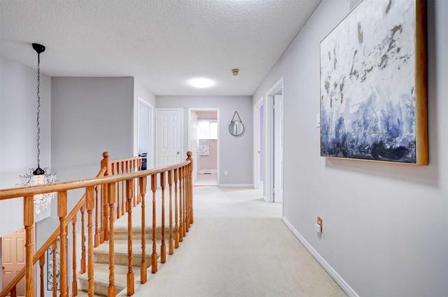 612 Amberwood Cres, House detached with 4 bedrooms, 4 bathrooms and 6 parking in Pickering ON | Image 19