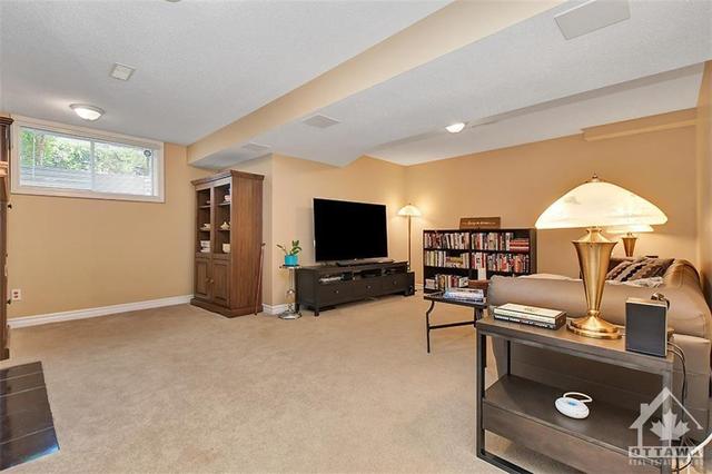 80 Ambiance Drive, Townhouse with 3 bedrooms, 3 bathrooms and 3 parking in Ottawa ON | Image 25