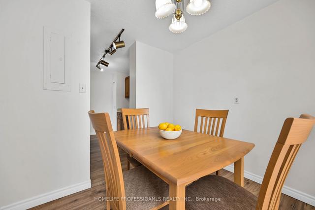 204 - 222 Jackson St W, Condo with 2 bedrooms, 2 bathrooms and 1 parking in Hamilton ON | Image 5