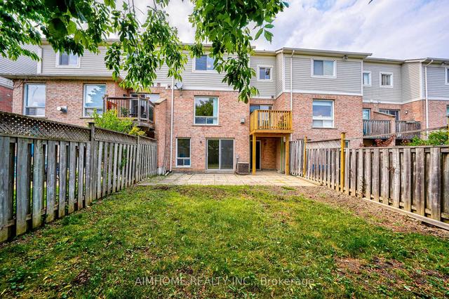 97 James Scott Rd, House attached with 3 bedrooms, 3 bathrooms and 2 parking in Markham ON | Image 32