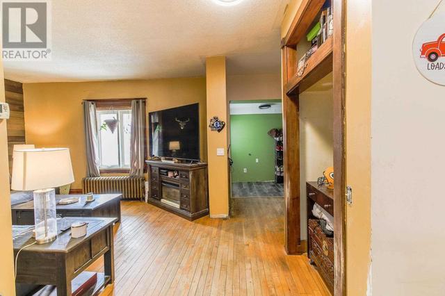 218 St. James St, House detached with 3 bedrooms, 2 bathrooms and null parking in Sault Ste. Marie ON | Image 7