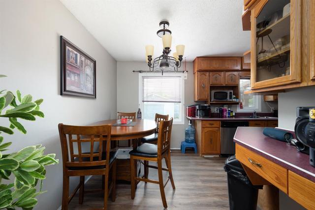33 Fitzgerald Avenue, House detached with 3 bedrooms, 2 bathrooms and 6 parking in Wood Buffalo AB | Image 5