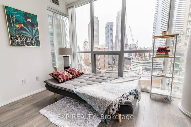 1907 - 45 Charles St E, Condo with 1 bedrooms, 1 bathrooms and 0 parking in Toronto ON | Image 20