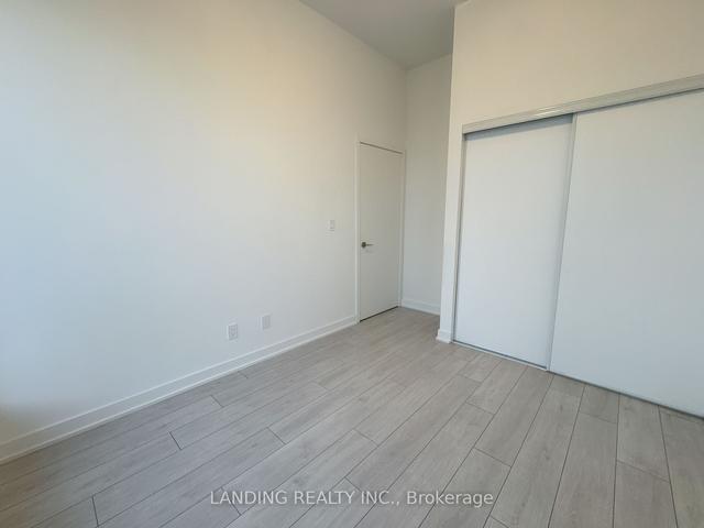 806 - 2033 Kennedy Rd, Condo with 1 bedrooms, 1 bathrooms and 1 parking in Toronto ON | Image 2