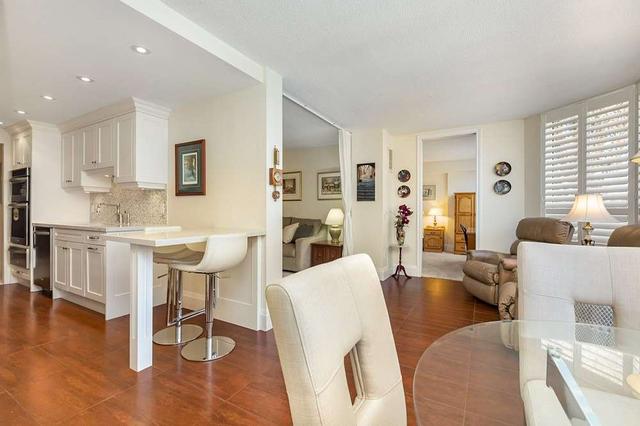 109 - 1210 Don Mills Rd, Condo with 2 bedrooms, 2 bathrooms and 2 parking in Toronto ON | Image 5