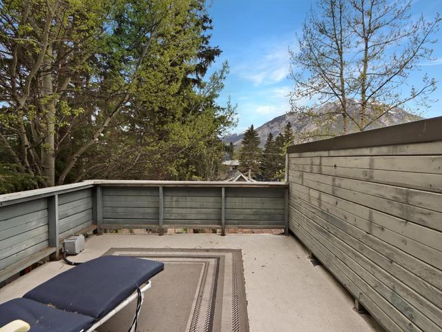 213 Otter Street, House detached with 5 bedrooms, 3 bathrooms and 2 parking in Banff AB | Image 16