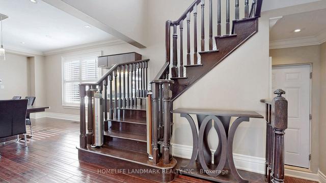 32 Denali Cres, House detached with 4 bedrooms, 4 bathrooms and 4 parking in Brampton ON | Image 5