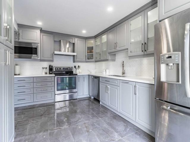 80 Cassia Cres, House detached with 4 bedrooms, 4 bathrooms and 4 parking in Vaughan ON | Image 7