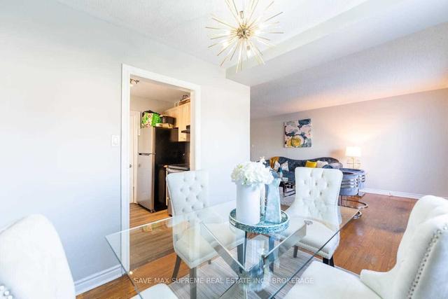 29 Town House Cres N, Townhouse with 3 bedrooms, 2 bathrooms and 1 parking in Brampton ON | Image 6