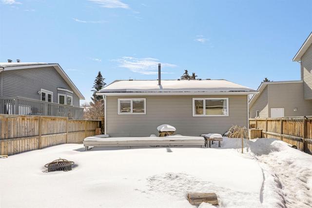 52 Mckenna Road Se, House detached with 3 bedrooms, 2 bathrooms and null parking in Calgary AB | Image 26