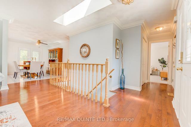 155 Cannifton Rd N, House detached with 2 bedrooms, 2 bathrooms and 6 parking in Belleville ON | Image 13