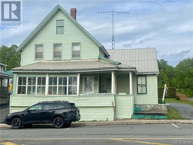 406 Main Street, House detached with 4 bedrooms, 2 bathrooms and null parking in Hartland NB | Image 2