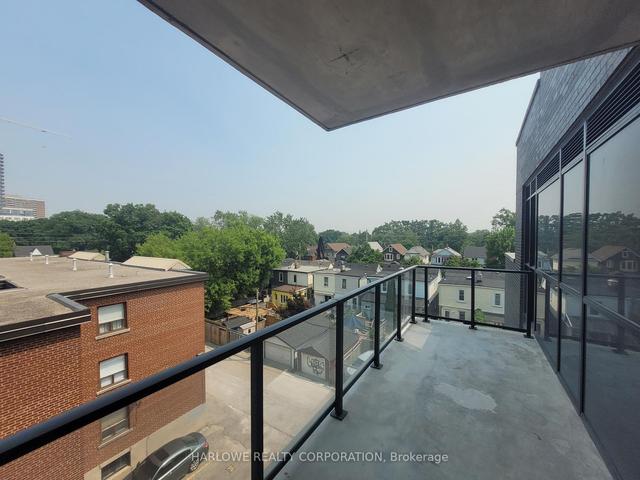 413 - 2369 Danforth Ave, Condo with 2 bedrooms, 2 bathrooms and 1 parking in Toronto ON | Image 17