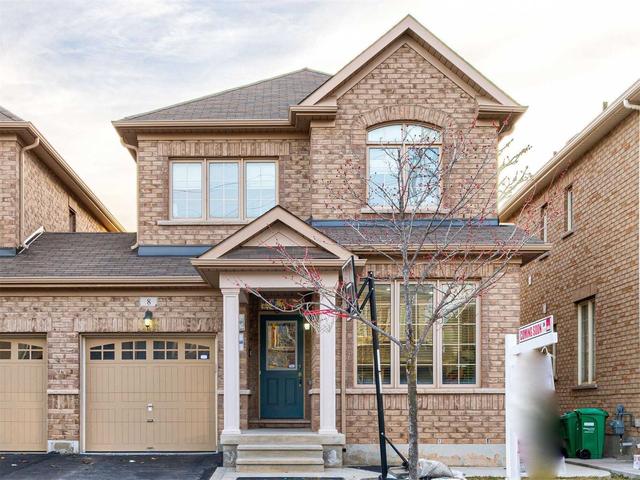 8 Kimborough Hllw, House attached with 3 bedrooms, 4 bathrooms and 3 parking in Brampton ON | Image 1