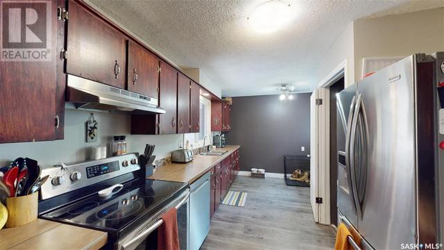 522 Upland Drive, House detached with 5 bedrooms, 2 bathrooms and null parking in Regina SK | Image 9