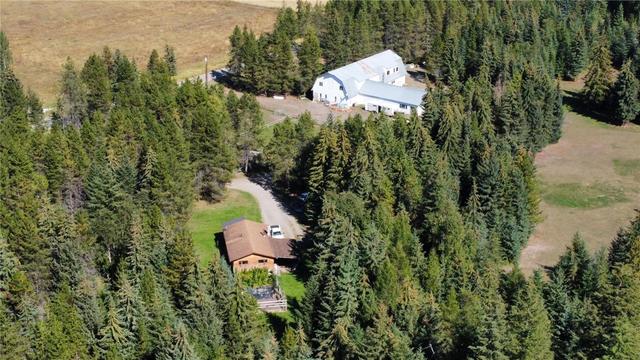 44 Hollingsworth Road, House detached with 2 bedrooms, 1 bathrooms and 4 parking in North Okanagan E BC | Image 20